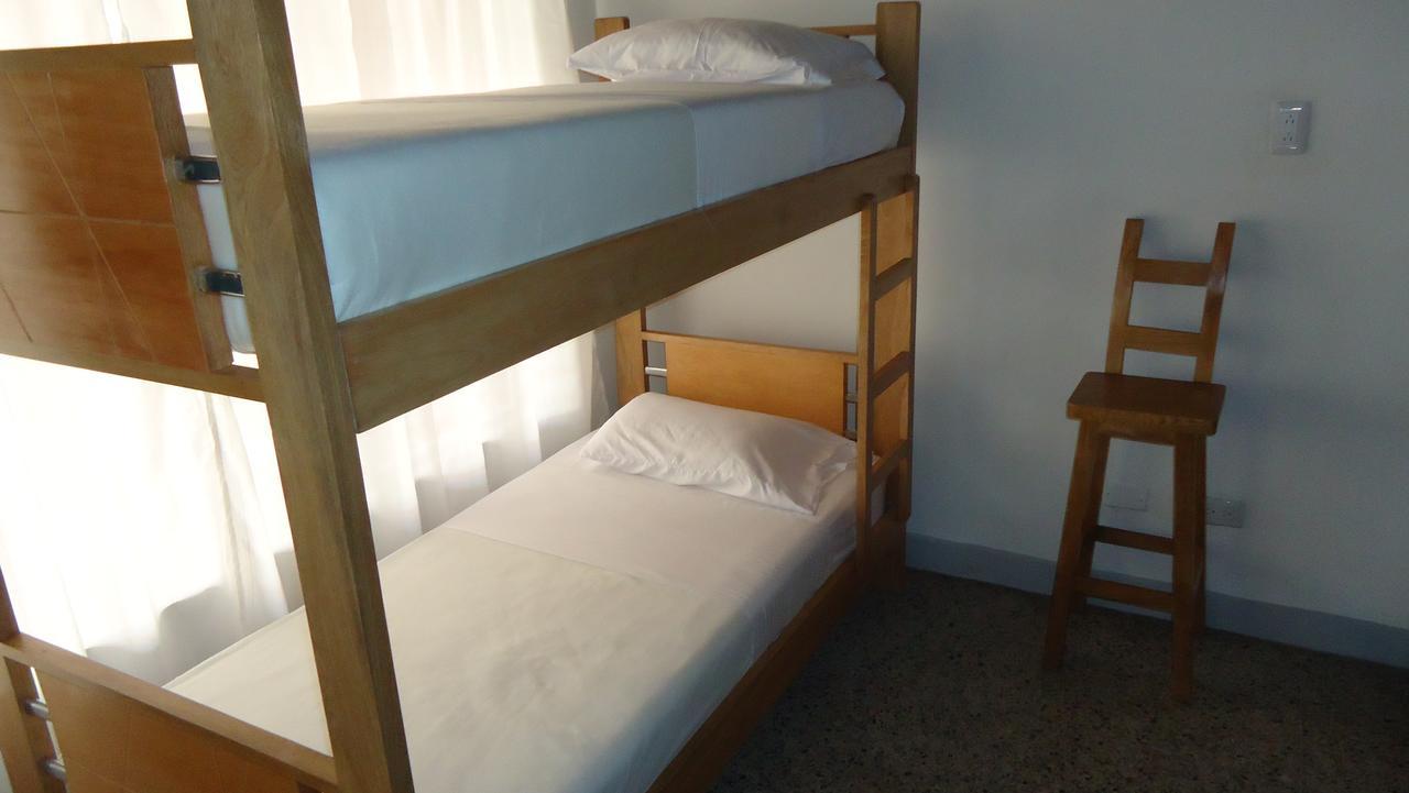 Iris Hostel Medellín Eksteriør billede