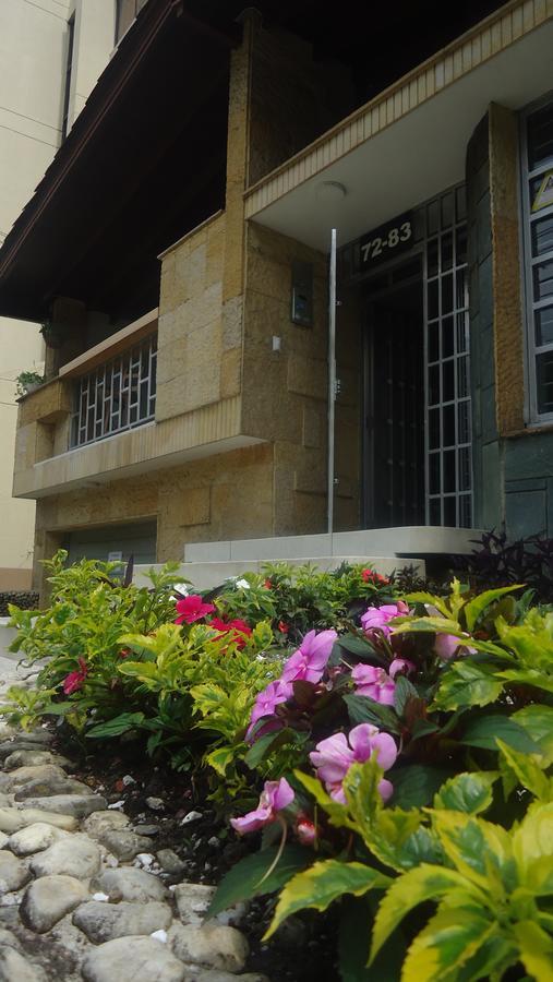 Iris Hostel Medellín Eksteriør billede