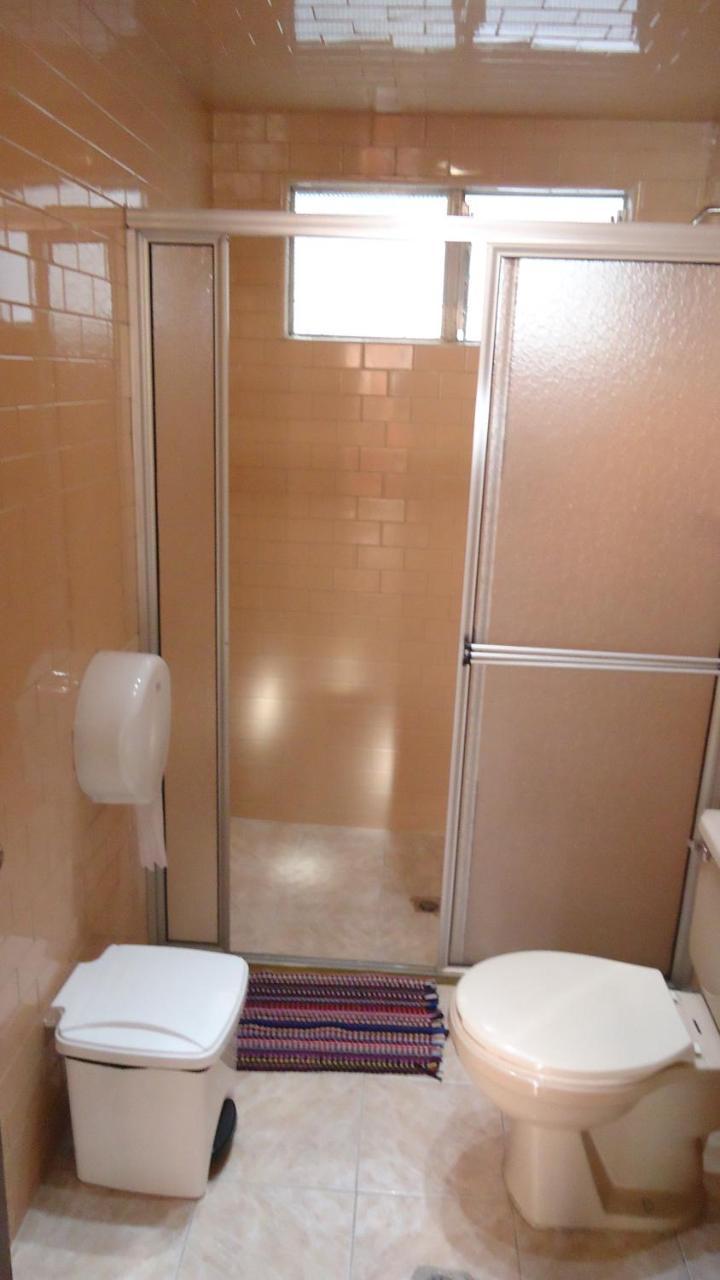 Iris Hostel Medellín Eksteriør billede