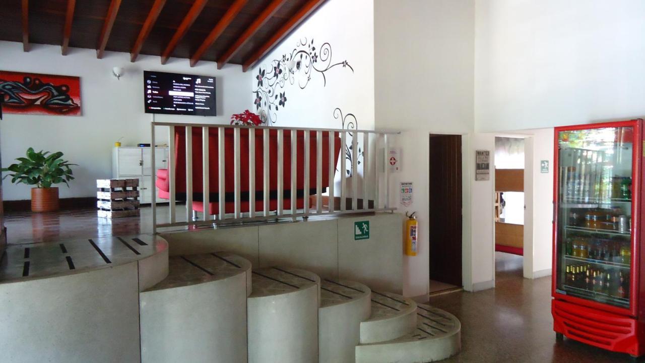 Iris Hostel Medellín Eksteriør billede