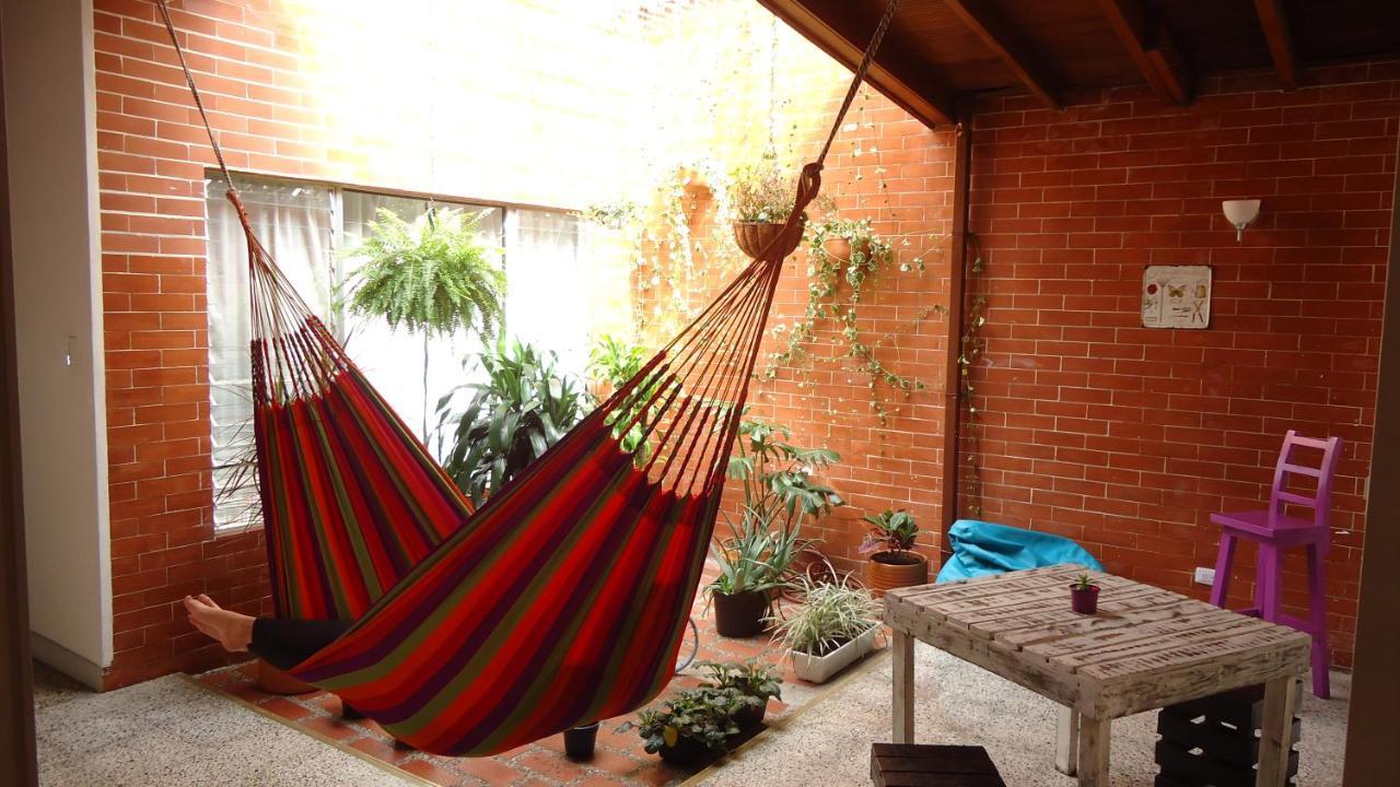 Iris Hostel Medellín Eksteriør billede